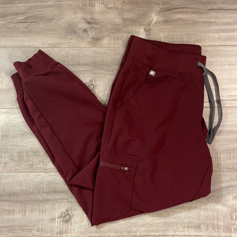 FIGS Medium Regular Zamora Jogger Scrubs